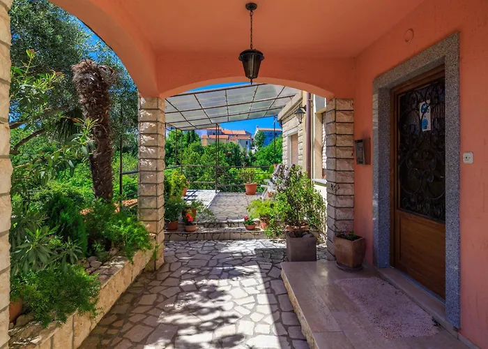 شقة Marie Omišalj