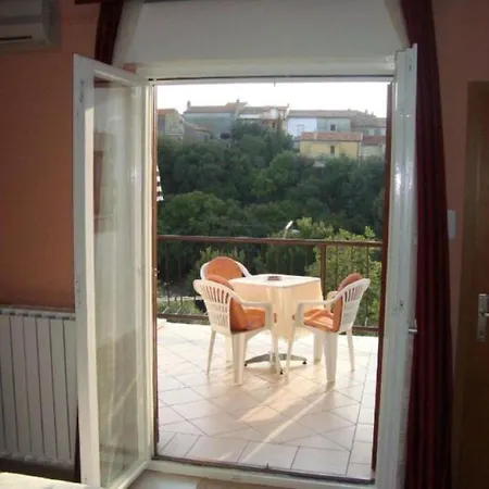Apartamento Marie Omišalj